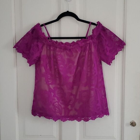 Skies are Blue Lace Fuscia Cold Shoulder Top - Picture 1 of 6